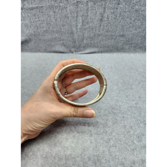 Yellow & Silver plate Hinged Bangle Bracelet - Picture 4 of 10